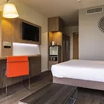 Hotel Novotel Senart Golf De Greenparc Saint-Pierre-du-Perray