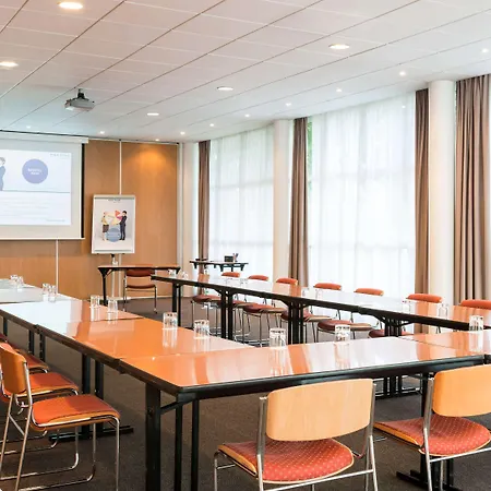 Novotel Senart Golf De Greenparc Hotel 4*