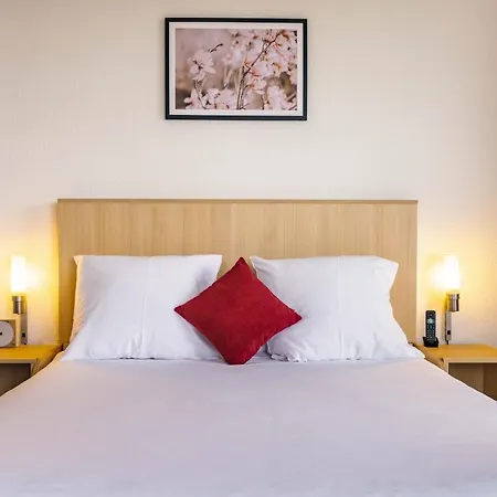 Novotel Senart Golf De Greenparc Hotel Saint-Pierre-du-Perray