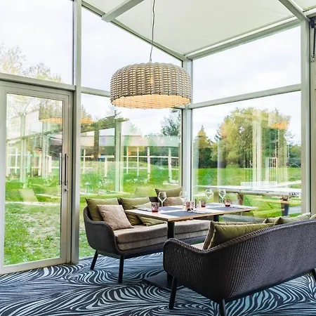 Hotel Novotel Senart Golf De Greenparc 4*