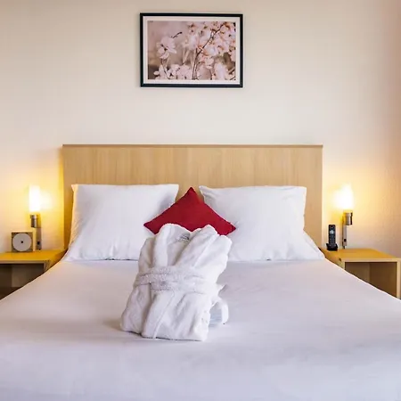 Hotel Novotel Senart Golf De Greenparc