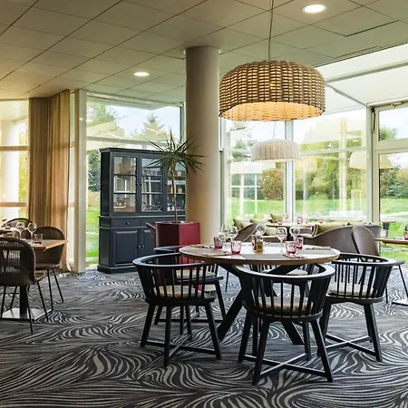 Novotel Senart Golf De Greenparc Saint-Pierre-du-Perray
