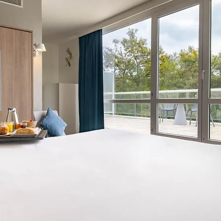Hotel Novotel Senart Golf De Greenparc Saint-Pierre-du-Perray