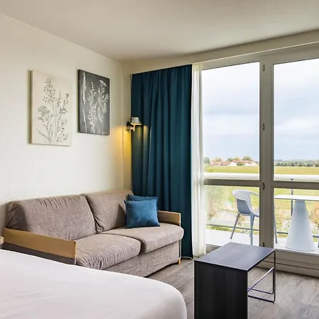 Novotel Senart Golf De Greenparc Saint-Pierre-du-Perray