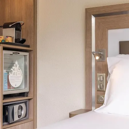 Novotel Senart Golf De Greenparc Szálloda 4*
