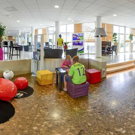Hotel Novotel Senart Golf De Greenparc Saint-Pierre-du-Perray