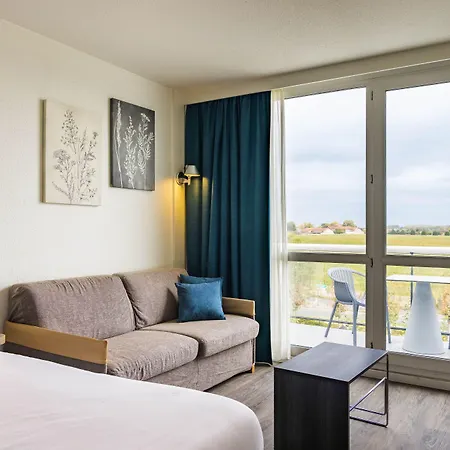 Hotel Novotel Senart Golf De Greenparc Saint-Pierre-du-Perray