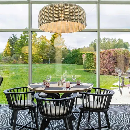 Novotel Senart Golf De Greenparc Hotel